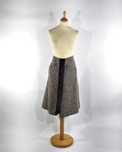 Charger l&#39;image dans la galerie, tailleur en laine brun à motif années &#39;1970 women&#39;s brown wool  suit
